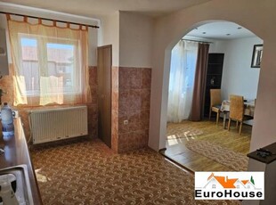 Apartament cu 3 camere de vanzare in Alba Iulia zona