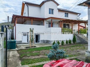 Casa si teren 1400 mp in Satul Cozia, Comuna Carjiti, Jud. Hunedoara...