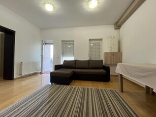 De vanzare apartament cu 2 camere langa Padurea Verde