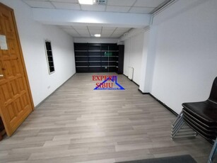 INCHIRIEZ spatiu birou 4 camere dec.,100 mp, zona Calea Poplacii