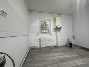 Ocazie!! Apartament 2 camere model mare renovat zona Kiriac- Sagului