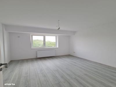 Apartament decomandat cu 2 camere Floresti