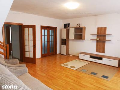 Apartament 5 camere, cu scara interioara, Craiovei, bloc nou, Garaj