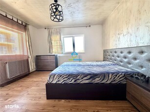 Apartament 3 camere 70 mp cu loc de parcare in zona Calea Turzii