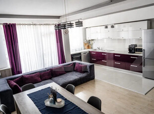 Apartament cu 3 camere