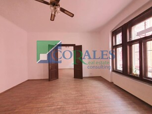 Apartament cu 2 camere de vanzare in zona Central