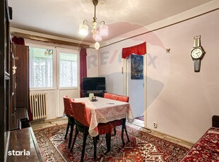 Apartament cu 3 camere de vânzare în zona Aradul Nou