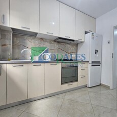 Apartament cu gradina. Amenajat. Disponibil imediat