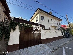 Vand apartament cu 2 camere in Burdujeni!