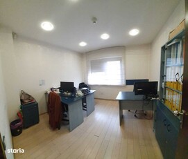 De vanzare apartament 2 camere/ zona Eroii Revolutiei