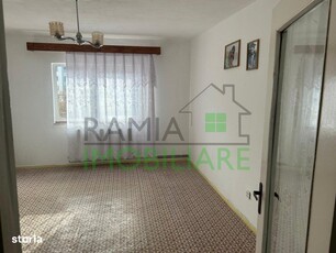 De Vanzare – Apartament Generos cu 4 Camere.