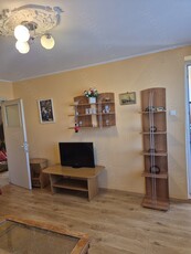 Închiriez apartament 2 camere