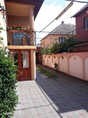 Vand apartament 4 camere