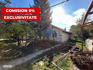 Teren intravilan, 729 mp, cu casa demolabila, zona P-ta Oser, str Mar