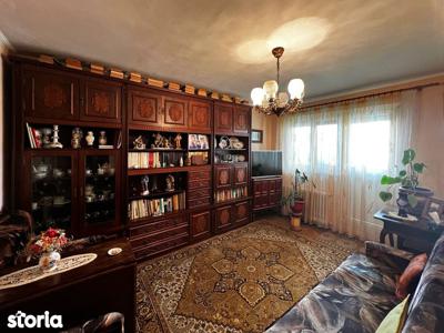 Apartament cu 3 camere - AN - Et.8 - IMOBIHOR