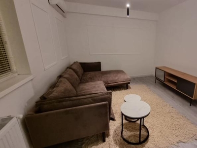 2 camere, decomandat, 60 mp, de inchiriat apartament in zona Poitiers, Continental, Cod 153093
