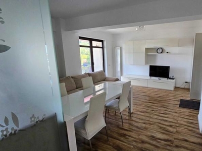 2 camere, semidecomandat, 60 mp, de inchiriat apartament nou in zona Bucium, Bellaria, Cod 152243