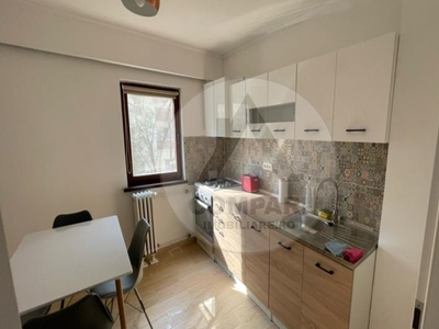Apartament 3 camere confort 1 etaj 2 Zona Aradului amenajat integral