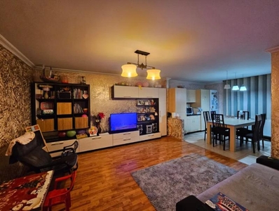 Apartament de vanzare