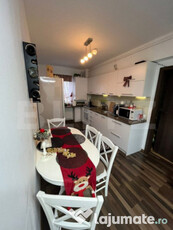 Apartament 2 camere, 56 mp, etaj intermediar