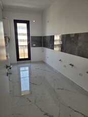 Apartament 3 camere !!!