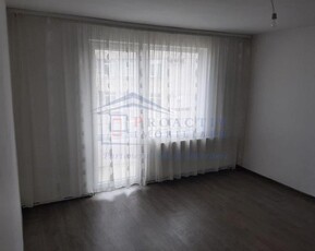 Apartament cu 4 camere, Centru, 4c907