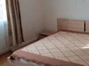 Apartament de vanzare, 3 camere, semidecomandat, 60 mp, Central, Casa de sanatate, Cod 156920