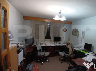 Apartament de vanzare, cu 2 camere, 42 mp, zona Cetate