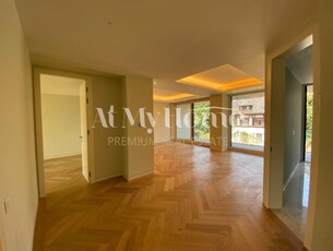 Apartament NOU luxuriant cu 5 camere in imobil exclusivist 2021/zona CAPITALE