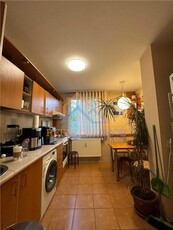 Apartamnet 3 camere Berceni