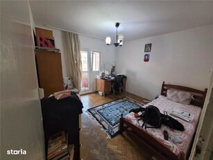 Apartament la cheie 2 camere! Parcare inclusa! Zona Piata Floresti