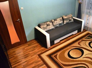 Inchiriem Apartament 2 Camere, Semidecomandat, Modern, Florilor