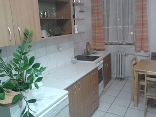 Inchiriez apartament 3 camere in Nufarul