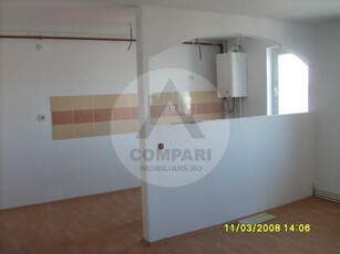 Vand apartament 3 camere Lacul Tei