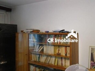 Vanzare apartament 3 camere Obor