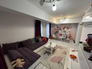 Vanzare Apartament cu 3 camere zona Metalurgiei