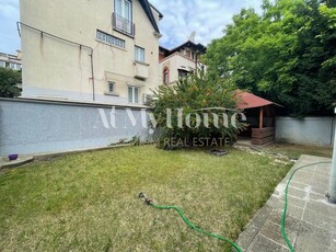 Vila superba cu 8 camere, RENOVATA, gradina, garaj, BIROURI/REZIDENTIAL