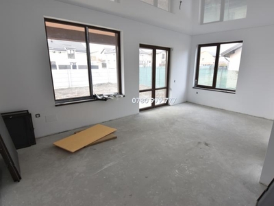 Casa (tip duplex), 4 camere, Domnesti