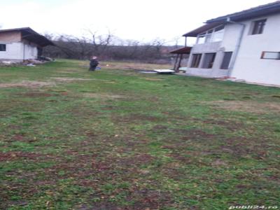Casa+anexa+padure in Luncsoara Mehedinti 1 750 000 RON (350 000 euro)