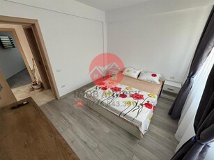 Apartament 2 camere Central Utilitati Incluse si Parcare in Pret de inchiriat