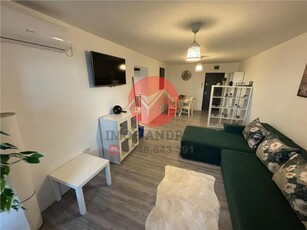 Apartament 2 camere ultracentral, vedere Dunare, renovat si mobilat! de inchiriat