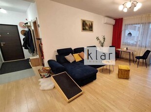 Apartament 3 camere, etaj 1, parcare! Zona Sub Cetate!