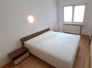 Apartament 3 camere in zona PROFI