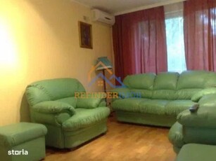 Apartament 4 camere Titan Apartament 4 camere de vanzare REF03B1876 Apartam