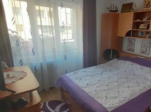 Apartament de vanzare, 3 camere, semidecomandat, 41 mp, Maratei, Piata Martei, Cod 157590