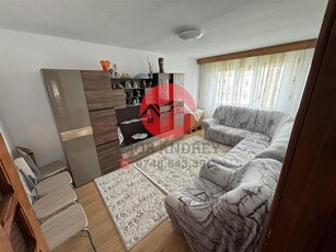 Apartament modern cu 3 camere de inchiriat pe strada Sabinelor Zon? Central? de inchiriat