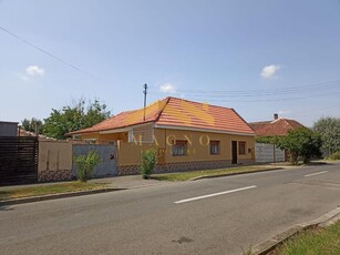 CASA NOU RENOVATA DE VANZARE IN BUJAC