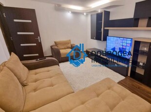 PIATA NOUA-APARTAMENT DE INCHIRIAT ,3 CAMERE DECOMANDAT, CENTRALA GAZ