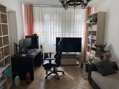 Apartament 2 camere Brezoianu, Sala Palatului