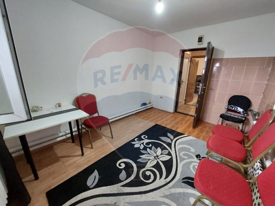 Apartament 2 camere vanzare in bloc de apartamente Bacau, Bistrita Lac